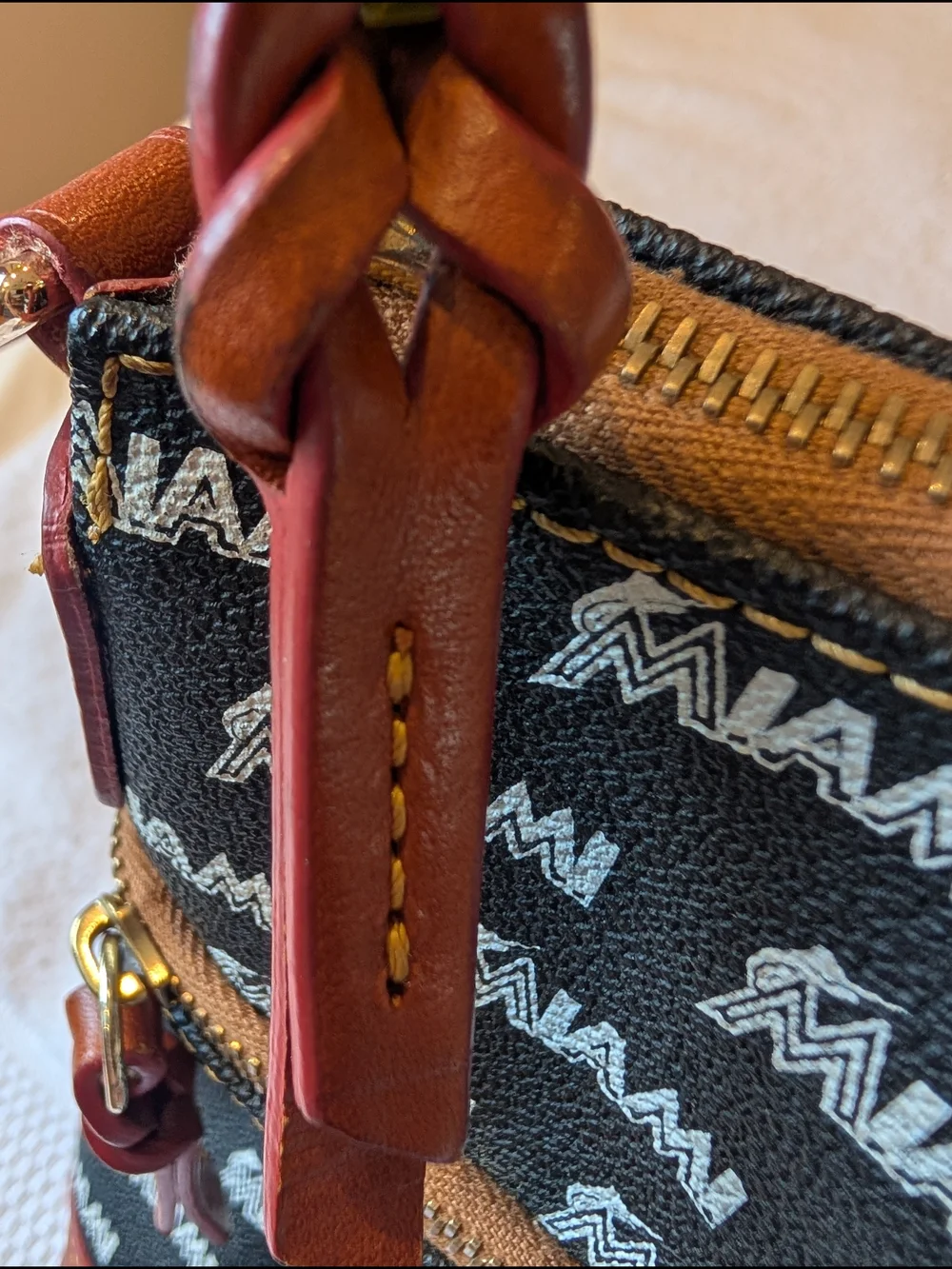 Dooney & Bourke MLB Miami Marlins Gameday Crossbody Bag Black Leather Trim